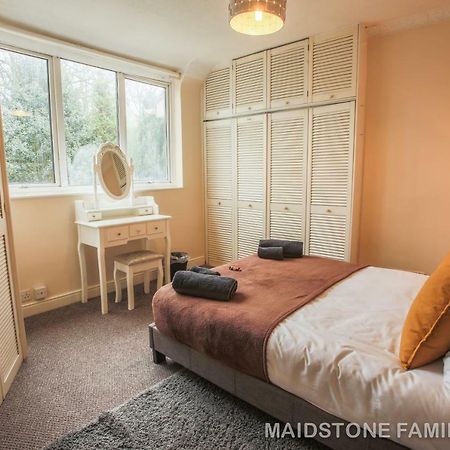 Maidstone Family Homes Upper Road Cottage Kültér fotó
